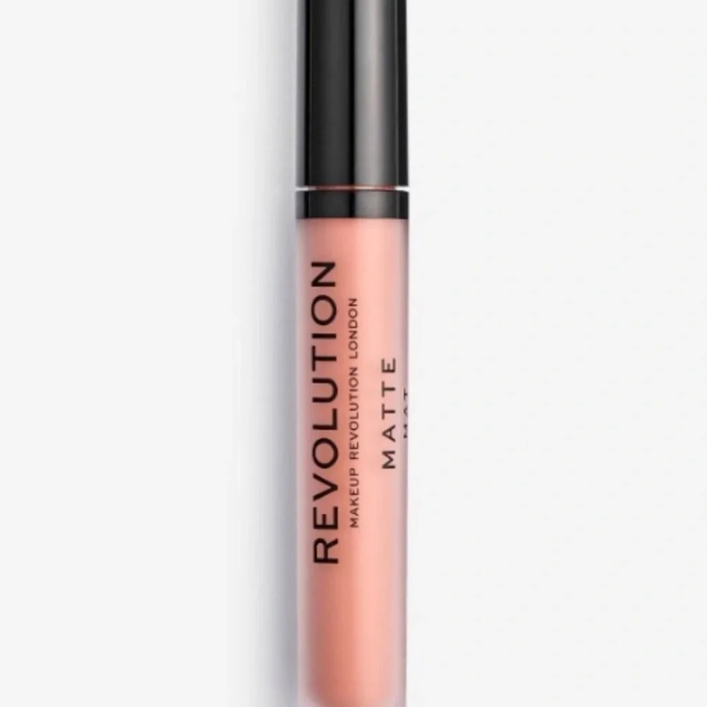 Makeup Revolution Matte Liquid Lipstick (NWT)